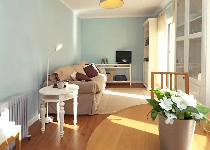 Seaside With Terrace And Pool Apartman